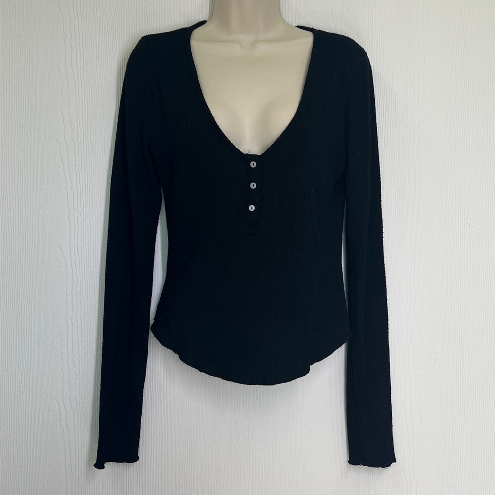 Free People - Intimately Keep It Basic Black Ribbed Soft Henley Blouse Small - Picture 2 of 10